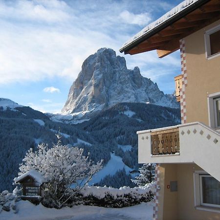 Apartments Etruska Santa Cristina Val Gardena Exterior photo