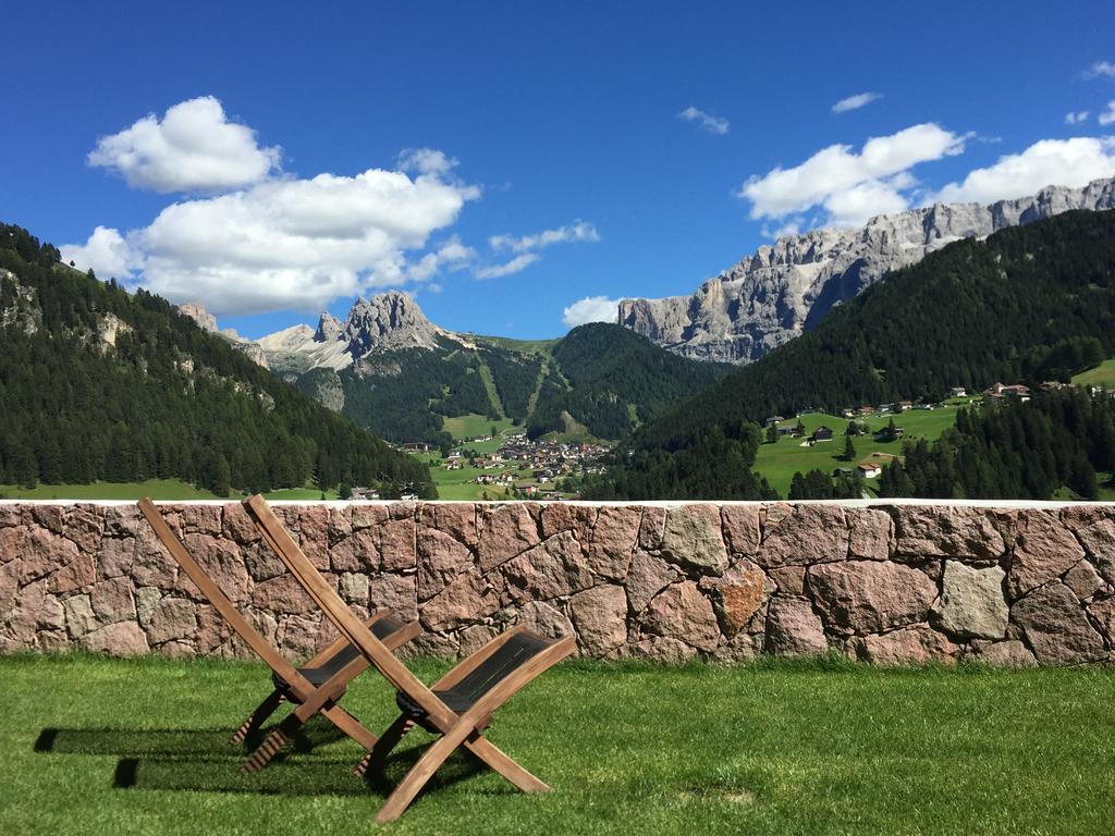 Apartments Etruska Santa Cristina Val Gardena Exterior photo